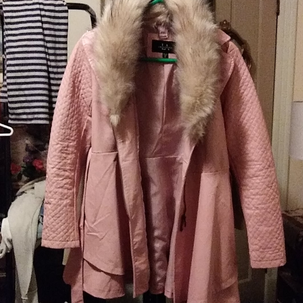 Weather resistant coat